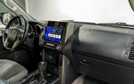 Toyota Land Cruiser Prado 150 рестайлинг 2, 2012 год, 2 690 000 рублей, 21 фотография