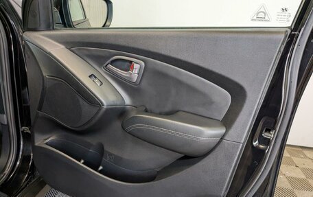 Hyundai ix35 I рестайлинг, 2013 год, 1 385 000 рублей, 21 фотография