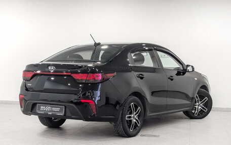 KIA Rio IV, 2018 год, 1 200 000 рублей, 5 фотография