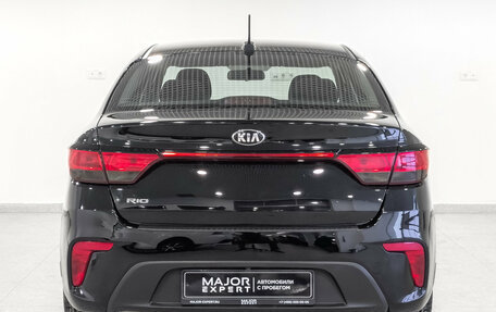 KIA Rio IV, 2018 год, 1 200 000 рублей, 6 фотография