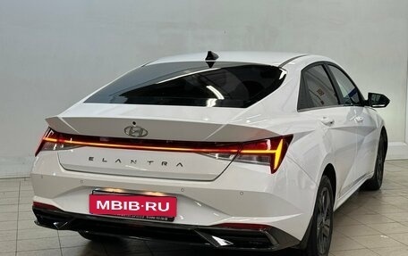 Hyundai Elantra, 2021 год, 1 865 000 рублей, 4 фотография