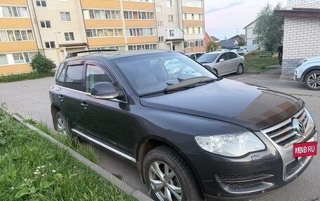 Volkswagen Touareg III, 2008 год, 890 000 рублей, 3 фотография