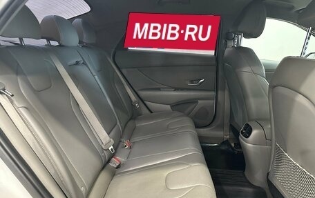 Hyundai Elantra, 2021 год, 1 865 000 рублей, 17 фотография