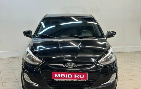 Hyundai Solaris II рестайлинг, 2013 год, 940 000 рублей, 2 фотография