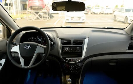 Hyundai Solaris II рестайлинг, 2013 год, 644 530 рублей, 7 фотография