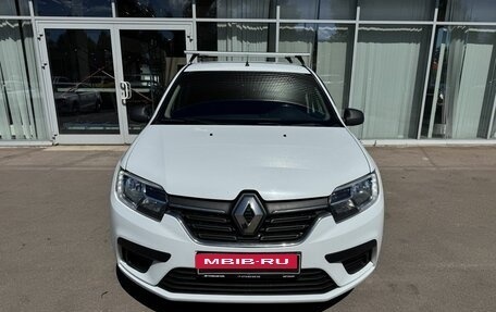 Renault Logan II, 2018 год, 700 000 рублей, 2 фотография