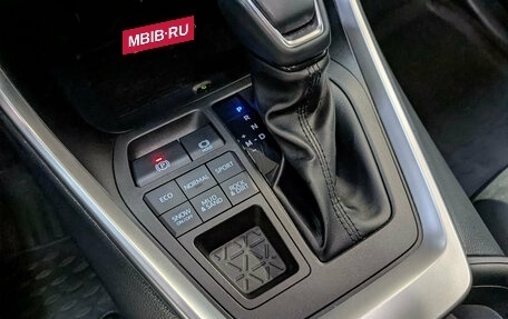 Toyota RAV4, 2025 год, 4 100 000 рублей, 26 фотография