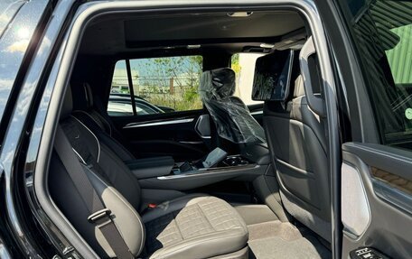 Cadillac Escalade V, 2026 год, 22 990 000 рублей, 7 фотография