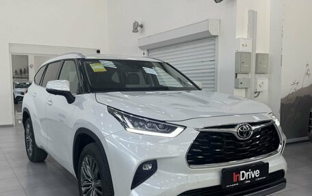 Toyota Highlander, 2026 год, 5 399 000 рублей, 3 фотография