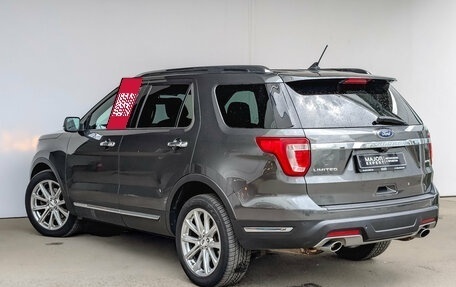 Ford Explorer VI, 2018 год, 3 550 000 рублей, 7 фотография