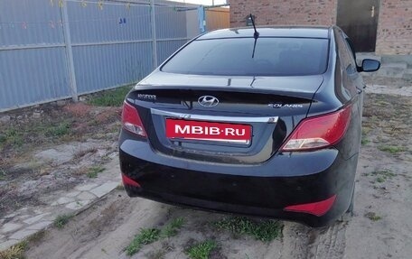 Hyundai Solaris II рестайлинг, 2014 год, 930 000 рублей, 5 фотография