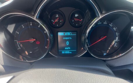Chevrolet Cruze II, 2013 год, 900 000 рублей, 16 фотография