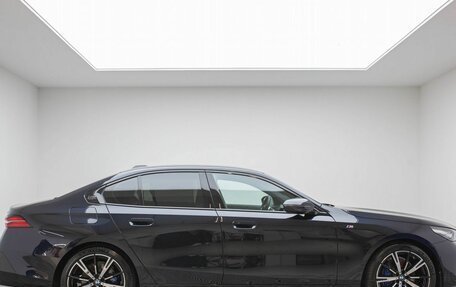 BMW 5 серия, 2025 год, 9 790 000 рублей, 4 фотография