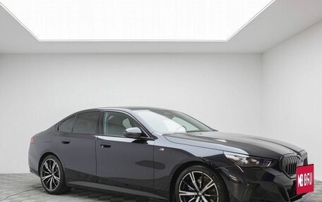 BMW 5 серия, 2025 год, 9 790 000 рублей, 3 фотография