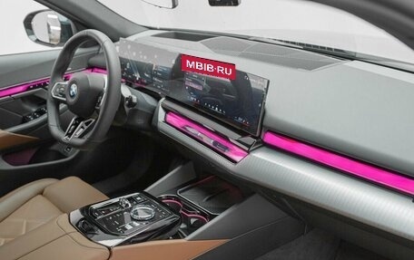 BMW 5 серия, 2025 год, 9 790 000 рублей, 28 фотография