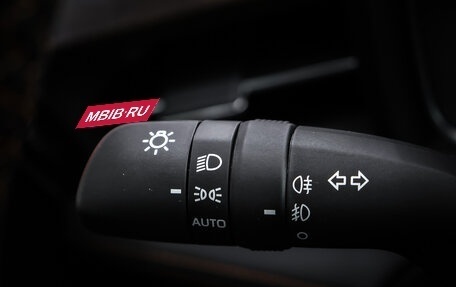 Toyota Avalon, 2025 год, 4 190 000 рублей, 17 фотография