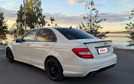 Mercedes-Benz C-Класс, 2011 год, 982 000 рублей, 6 фотография