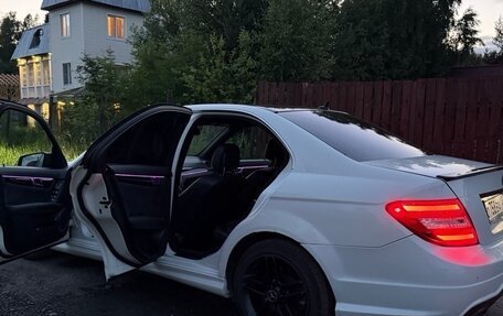 Mercedes-Benz C-Класс, 2011 год, 982 000 рублей, 22 фотография