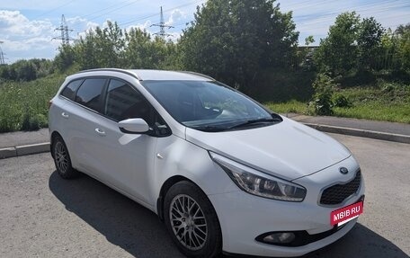 KIA cee'd III, 2013 год, 1 290 000 рублей, 2 фотография