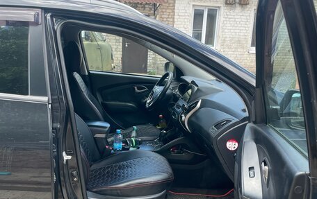 Hyundai ix35 I рестайлинг, 2010 год, 1 335 000 рублей, 10 фотография