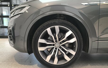 Volkswagen Touareg III, 2019 год, 4 700 000 рублей, 9 фотография