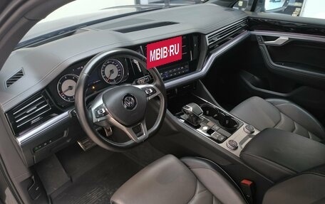 Volkswagen Touareg III, 2019 год, 4 700 000 рублей, 35 фотография