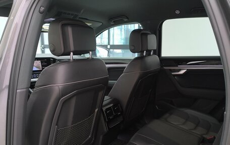 Volkswagen Touareg III, 2019 год, 4 700 000 рублей, 39 фотография
