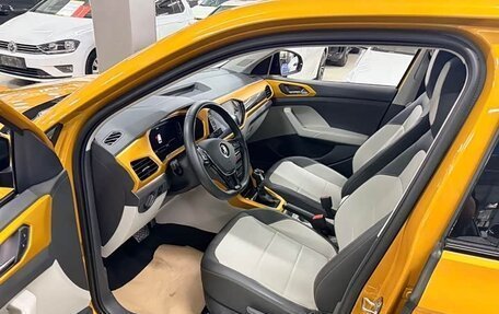Volkswagen T-Cross I, 2022 год, 1 960 548 рублей, 7 фотография