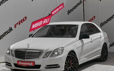 Mercedes-Benz E-Класс, 2012 год, 1 985 000 рублей, 3 фотография
