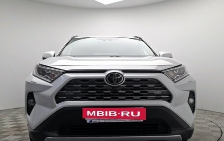 Toyota RAV4, 2020 год, 4 242 000 рублей, 2 фотография