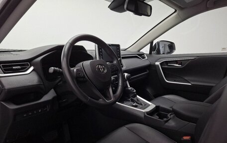 Toyota RAV4, 2020 год, 4 242 000 рублей, 20 фотография