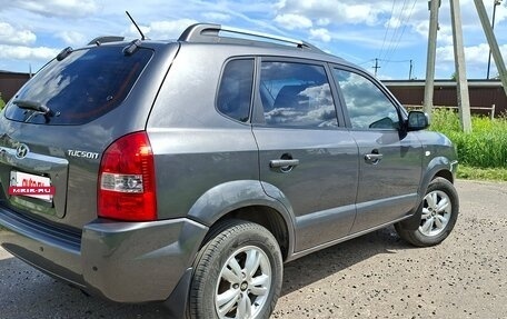 Hyundai Tucson III, 2008 год, 675 000 рублей, 3 фотография