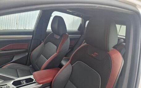 Geely Coolray I, 2022 год, 1 835 000 рублей, 9 фотография