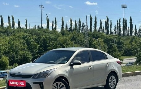 KIA Rio IV, 2017 год, 1 050 000 рублей, 3 фотография