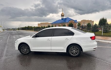 Volkswagen Jetta VI, 2016 год, 1 150 000 рублей, 4 фотография