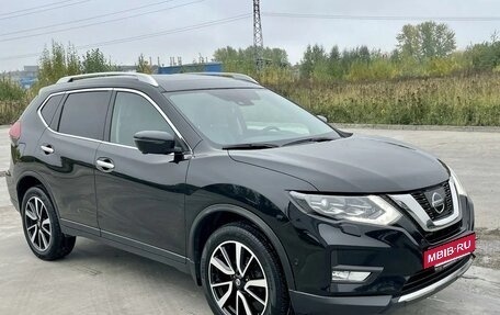 Nissan X-Trail, 2022 год, 2 075 000 рублей, 2 фотография