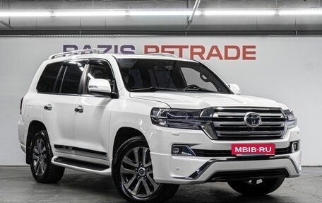 Toyota Land Cruiser 200, 2015 год, 4 779 000 рублей, 4 фотография