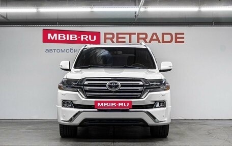 Toyota Land Cruiser 200, 2015 год, 4 779 000 рублей, 3 фотография