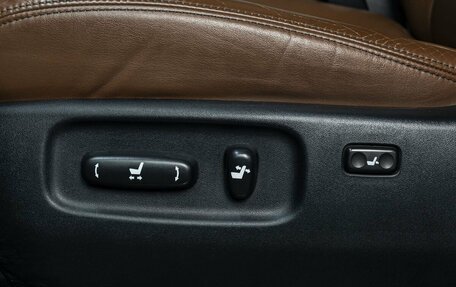 Toyota Land Cruiser 200, 2015 год, 4 779 000 рублей, 16 фотография