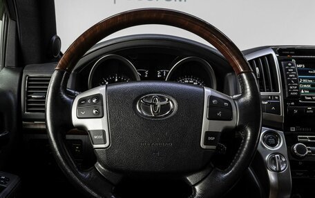 Toyota Land Cruiser 200, 2015 год, 4 779 000 рублей, 23 фотография