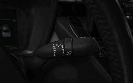 Toyota Corolla, 2019 год, 1 898 000 рублей, 16 фотография