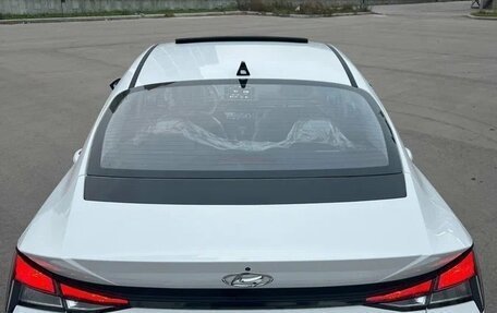 Hyundai Elantra, 2023 год, 1 510 000 рублей, 4 фотография