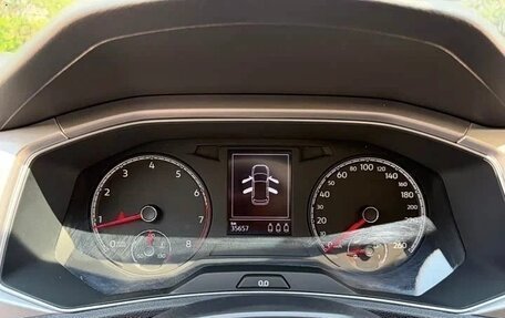 Volkswagen T-Roc I, 2022 год, 1 870 000 рублей, 11 фотография