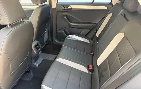 Volkswagen T-Roc I, 2022 год, 1 870 000 рублей, 17 фотография