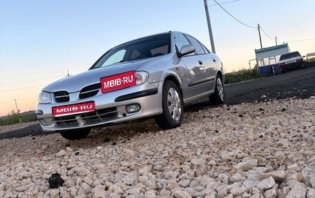 Nissan Almera, 2000 год, 285 000 рублей, 1 фотография