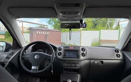 Volkswagen Tiguan I, 2010 год, 1 100 000 рублей, 1 фотография