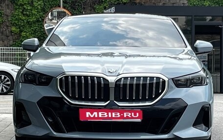 BMW 5 серия, 2024 год, 4 773 000 рублей, 1 фотография