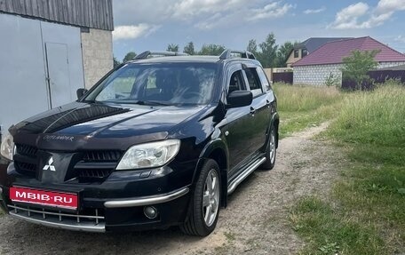 Mitsubishi Outlander III рестайлинг 3, 2006 год, 660 000 рублей, 1 фотография