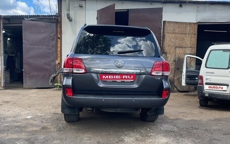 Toyota Land Cruiser 200, 2008 год, 2 990 000 рублей, 4 фотография