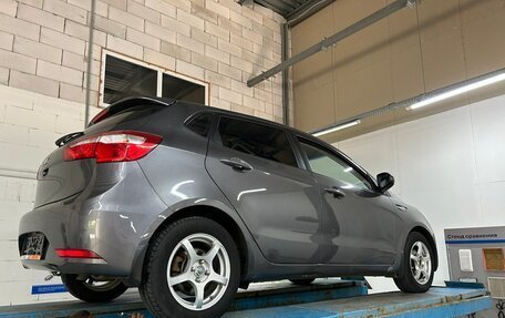 KIA Rio III рестайлинг, 2013 год, 900 000 рублей, 2 фотография